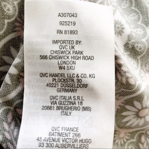 Du Jour Romper Off The Shoulder Bell Sleeves Print Romper Size Medium - Picture 11 of 15